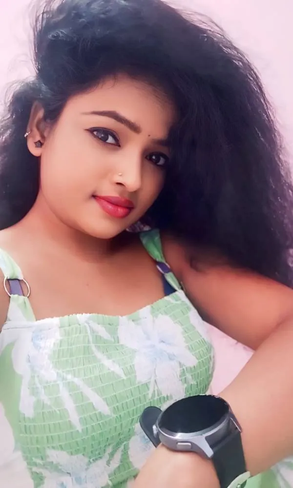 Kavya Mumbai independent call girl