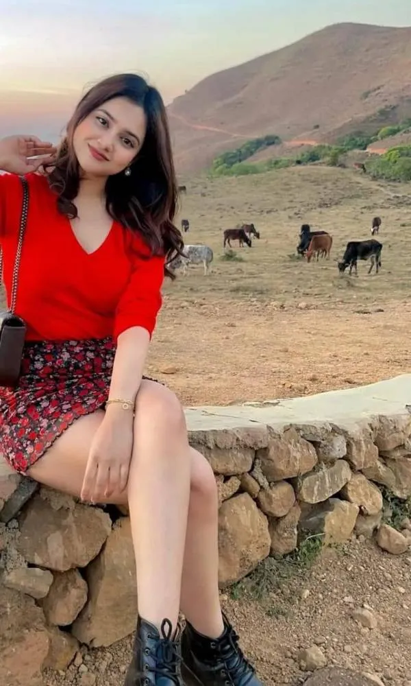 Kiara luxury escort Mumbai service